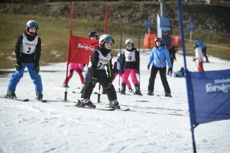 Waiserkinder aus Russland und der Ukraine beim Abschlussrennen und Siegerehrung