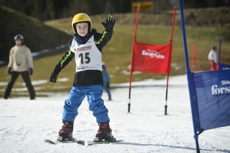 Waiserkinder aus Russland und der Ukraine beim Abschlussrennen und Siegerehrung
