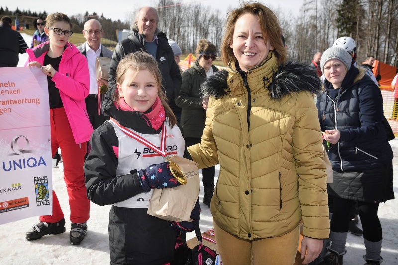 Waiserkinder aus Russland und der Ukraine beim Abschlussrennen und Siegerehrung