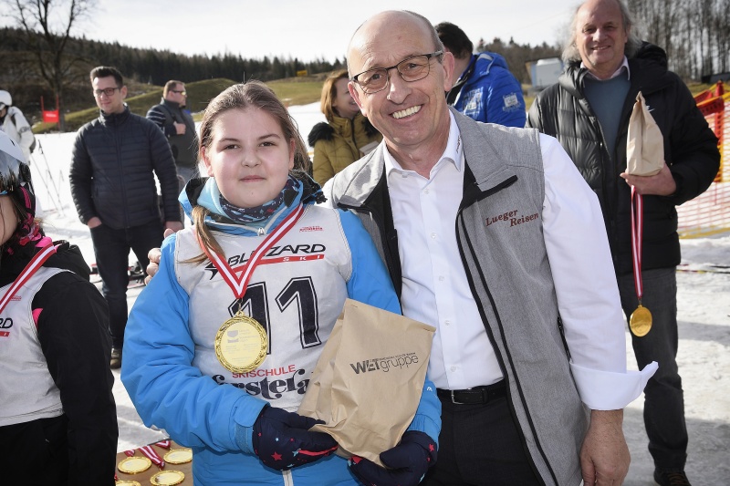 Waiserkinder aus Russland und der Ukraine beim Abschlussrennen und Siegerehrung