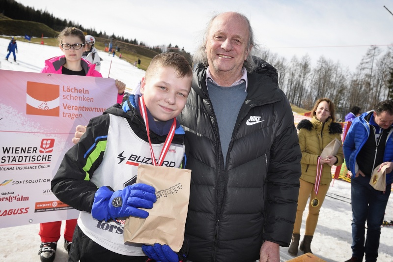 Waiserkinder aus Russland und der Ukraine beim Abschlussrennen und Siegerehrung