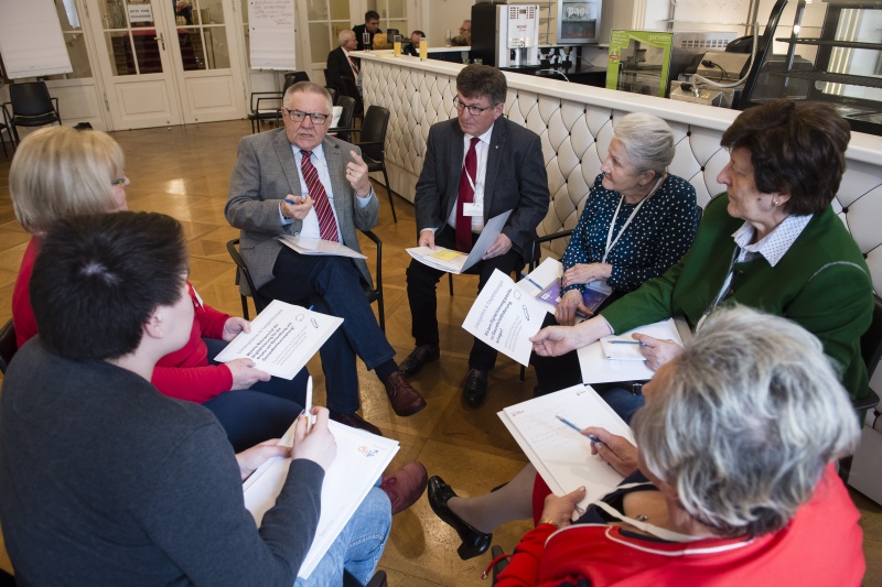 Blick Richtung VeranstaltungsteilnehmerInnen