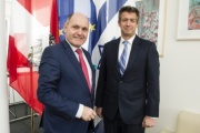 Von links: Nationalratspräsident Wolfgang Sobotka (V), Knesset-Abgeordneter Yoaz Hendel