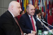 Von rechts: Nationalratspräsident Wolfgang Sobotka (V), Präsident OSCE PA George Tsereteli