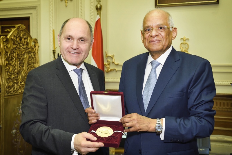 Treffen mit Parlamentspräsident Ali Abdel-Aal. Von links: Nationalratspräsident Wolfgang Sobotka (V), Ägyptische Parlamentspräsident Ali Abdel-Aal