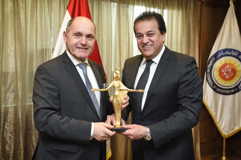 Treffen mit dem Minister für Hochschulwesen und Wissenschaft Khaled Atef Abdel-Ghaffar. Von links: Nationalratspräsident Wolfgang Sobotka (V), Ägyptische Minister für Hochschulwesen und Wissenschaft Khaled Atef Abdel-Ghaffar