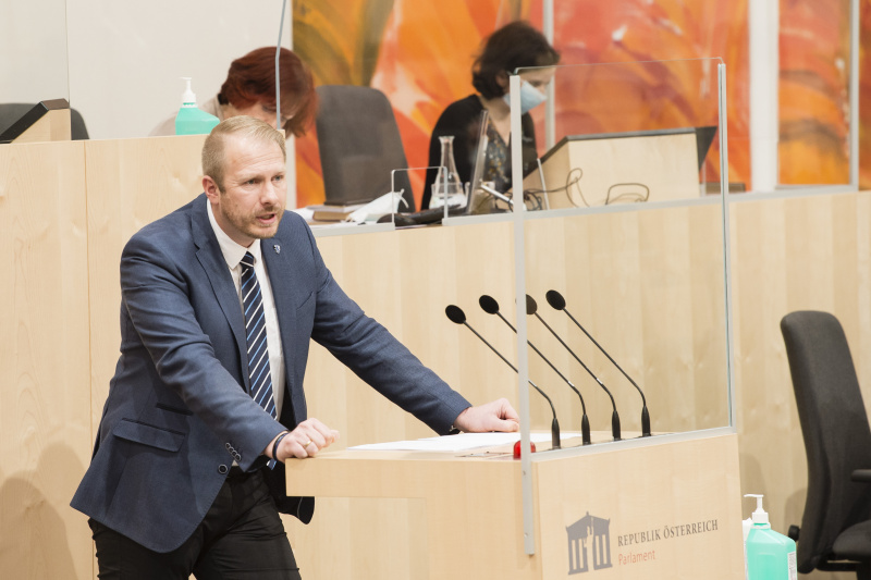 Bundesrat Markus Leinfellner (F) am Rednerpult