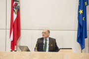Natinoalratspräsident Wolfgang Sobotka (V) eröffnet die 24. Nationalratssitzung
