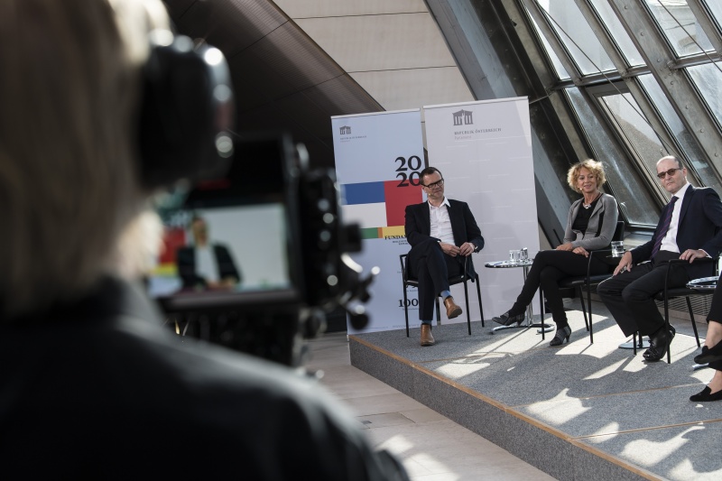 Von rechts: Thomas Götz - Kleine Zeitung, Eva Linsinger - Profil, Gerald Heidegger - ORF