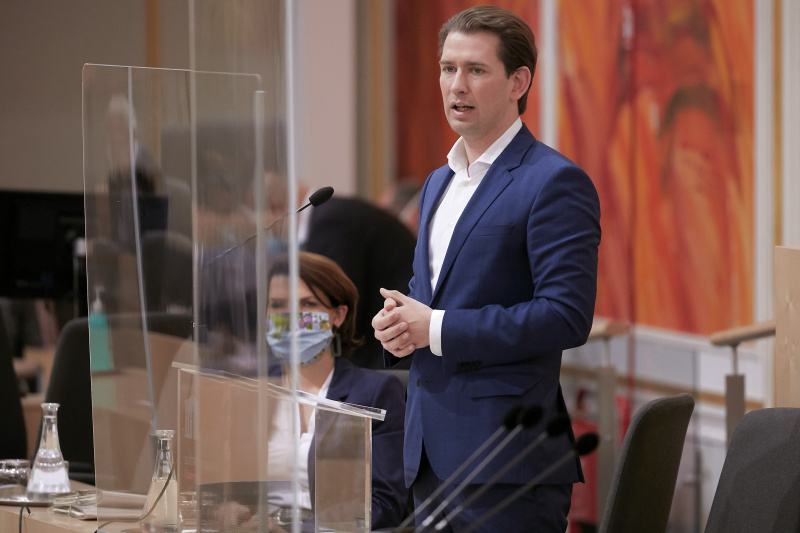 Bundeskanzler Sebastian Kurz (V) bei der Anfragebeantwortung