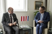Von links: Nationalratspräsident Wolfgang Sobotka (V), Niederländische Botschafter Aldrik Gierveld