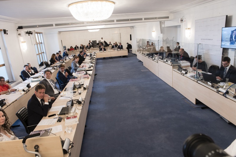 Blick Richtung Ausschussmitglieder