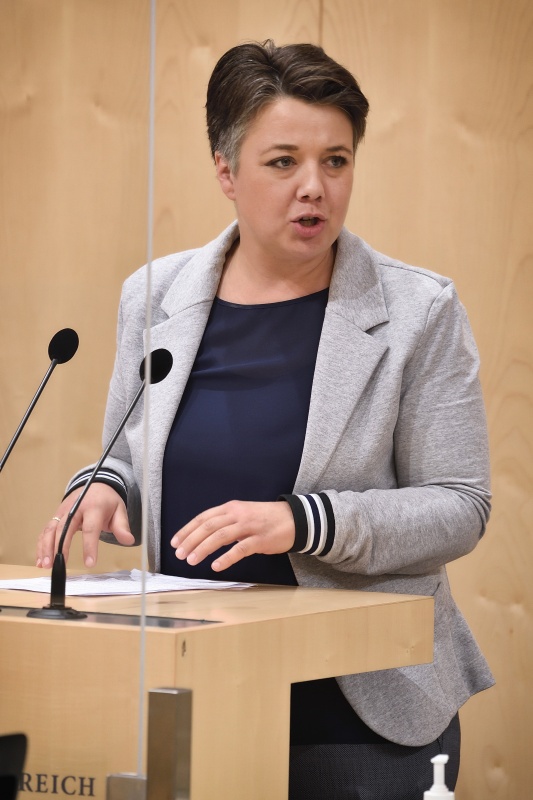 Nationalratsabgeordnete Olga Voglauer (G)