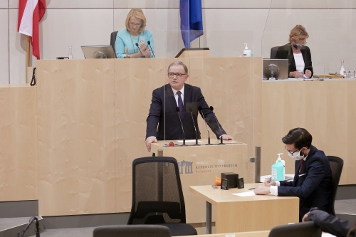 Am Rednerpult Nationalratsabgeordneter Karlheinz Kopf (V)