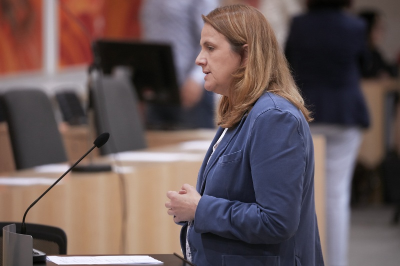 Frage Nationalratsabgeordnete Dagmar Belakowitsch (F)