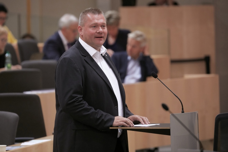 Frage Nationalratsabgeordneter Michael Seemayer (S)