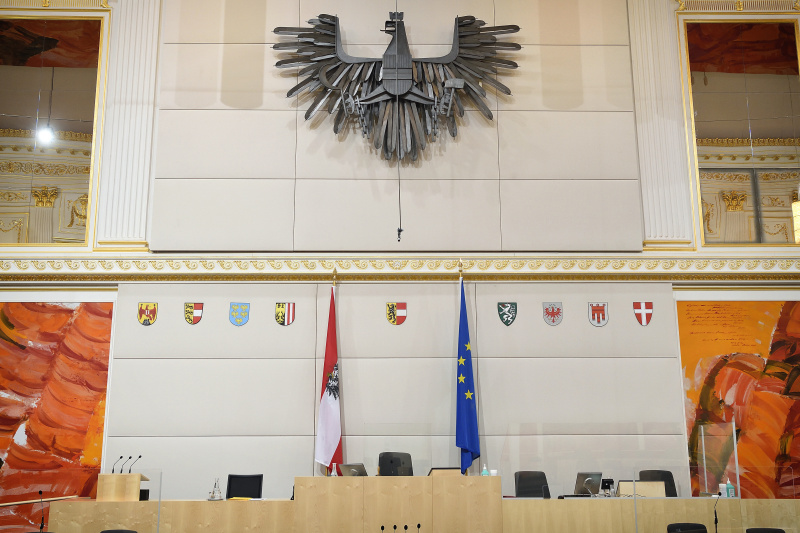 Wappen der Bundesländer im Sitzungssaal