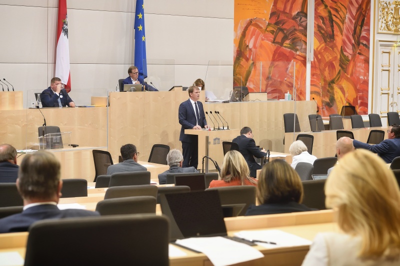 Bundesrat Bernhard Hirczy (V) am Rednerpult