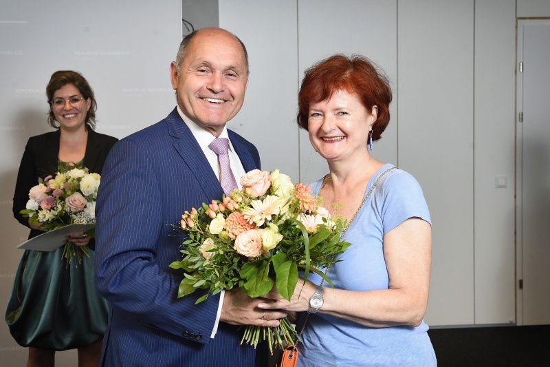 Von links: Nationalratspräsident Wolfgang Sobotka (V), Bundesratsdirektorin Susanne Bachmann